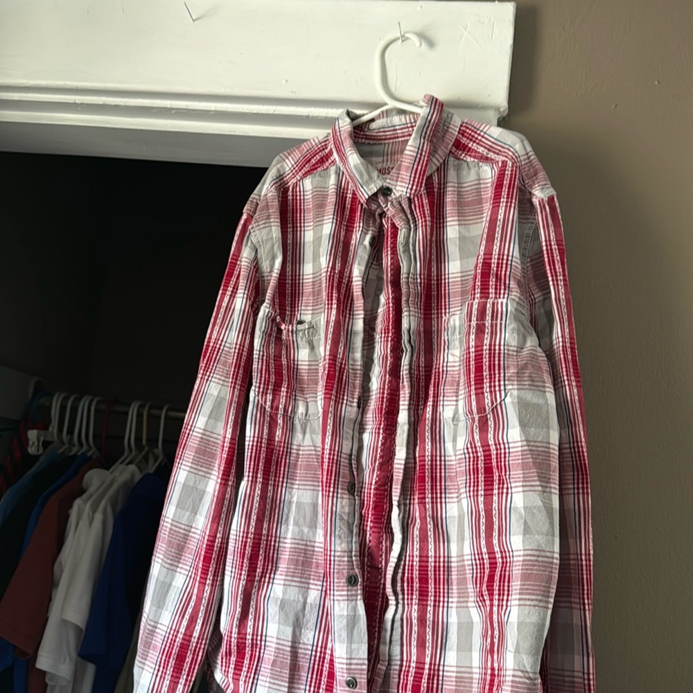 Bottom down long sleeve shirt